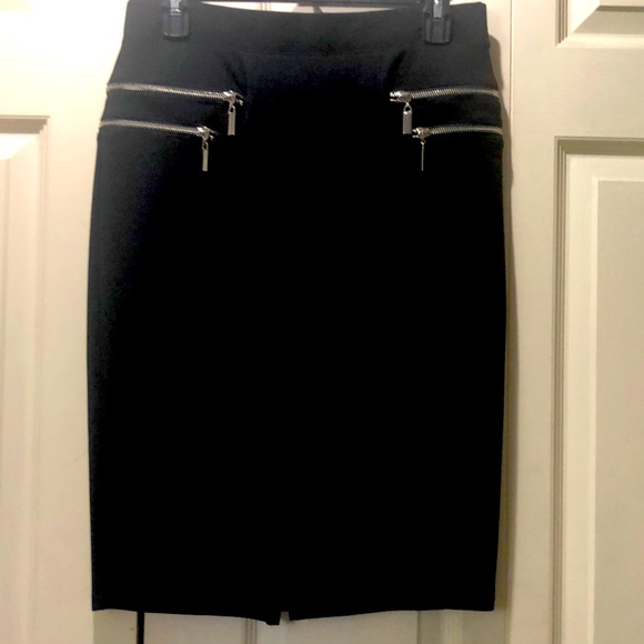 Jennifer Lopez Dresses & Skirts - Black skirt
